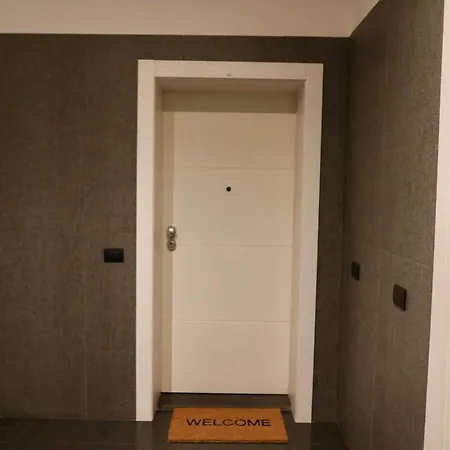 Casa Fra * Neapol