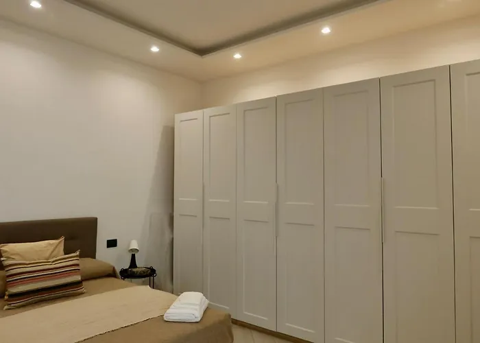 Casa Fra アパート ナポリ